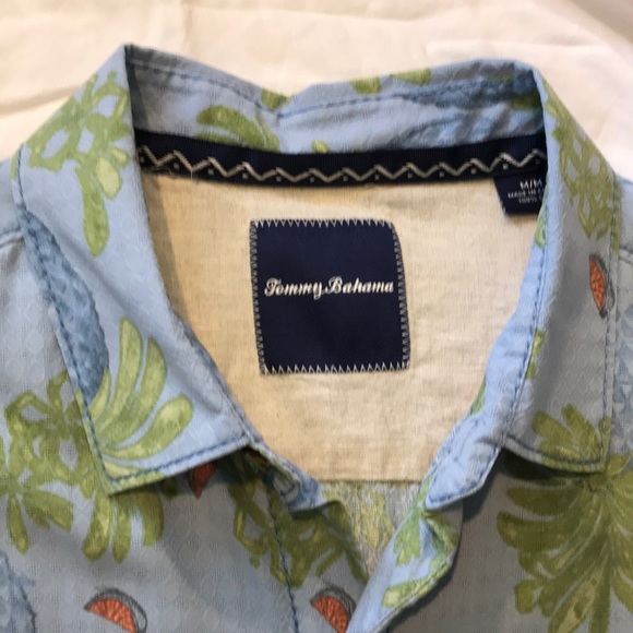 Short sleeve button down - Picture 2 of 2